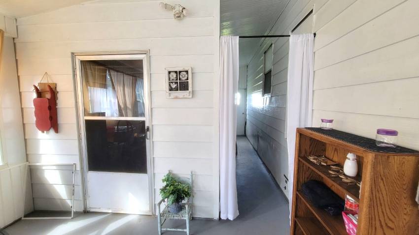234 Green Haven Rd. W. a Dundee, FL Mobile or Manufactured Home for Sale